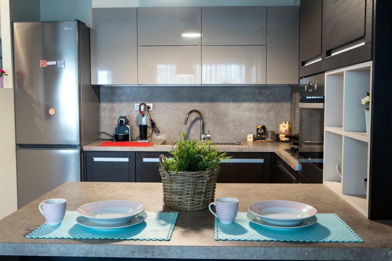 Cote D' Azur Apartment เปรเวซา ภายนอก รูปภาพ